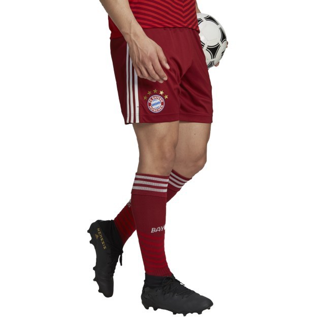 Adidas FC Bayern Mnichov domácí 2021/2022 červená UK M - Bayern Mnichov Oblečení